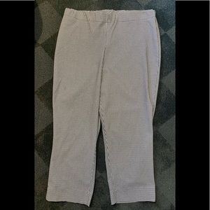 Ladies Houndstooth Stretch Twill Capris